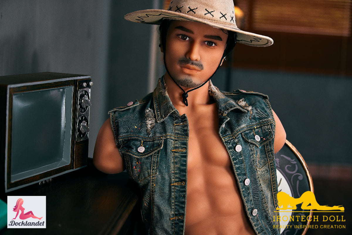 Kelvin mandlige overkropp sexdukke (Irontech Doll 100 cm #203 TPE)