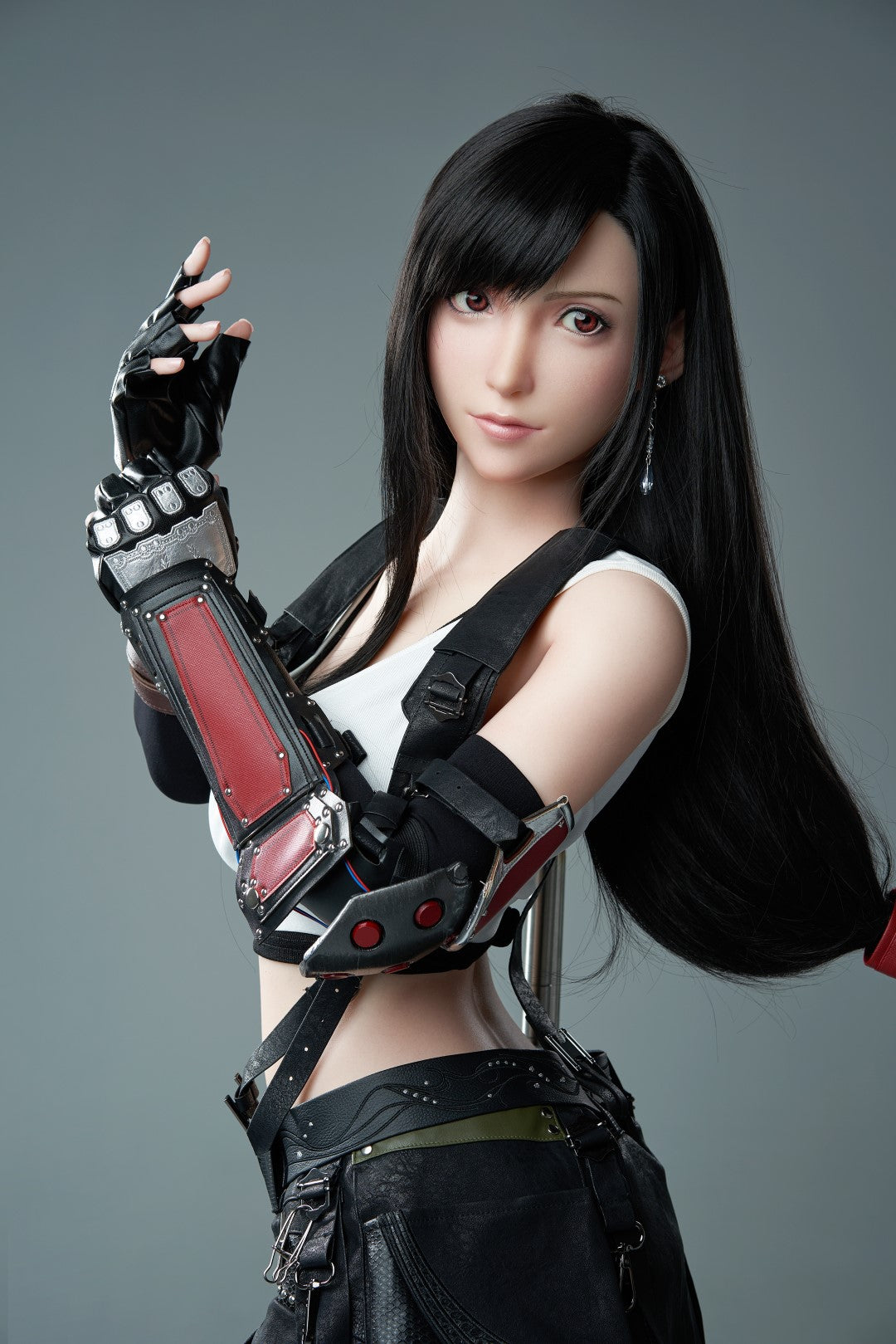 Tifa sexdukke (Game Lady 167 cm D-cup Nr.03 silikone)