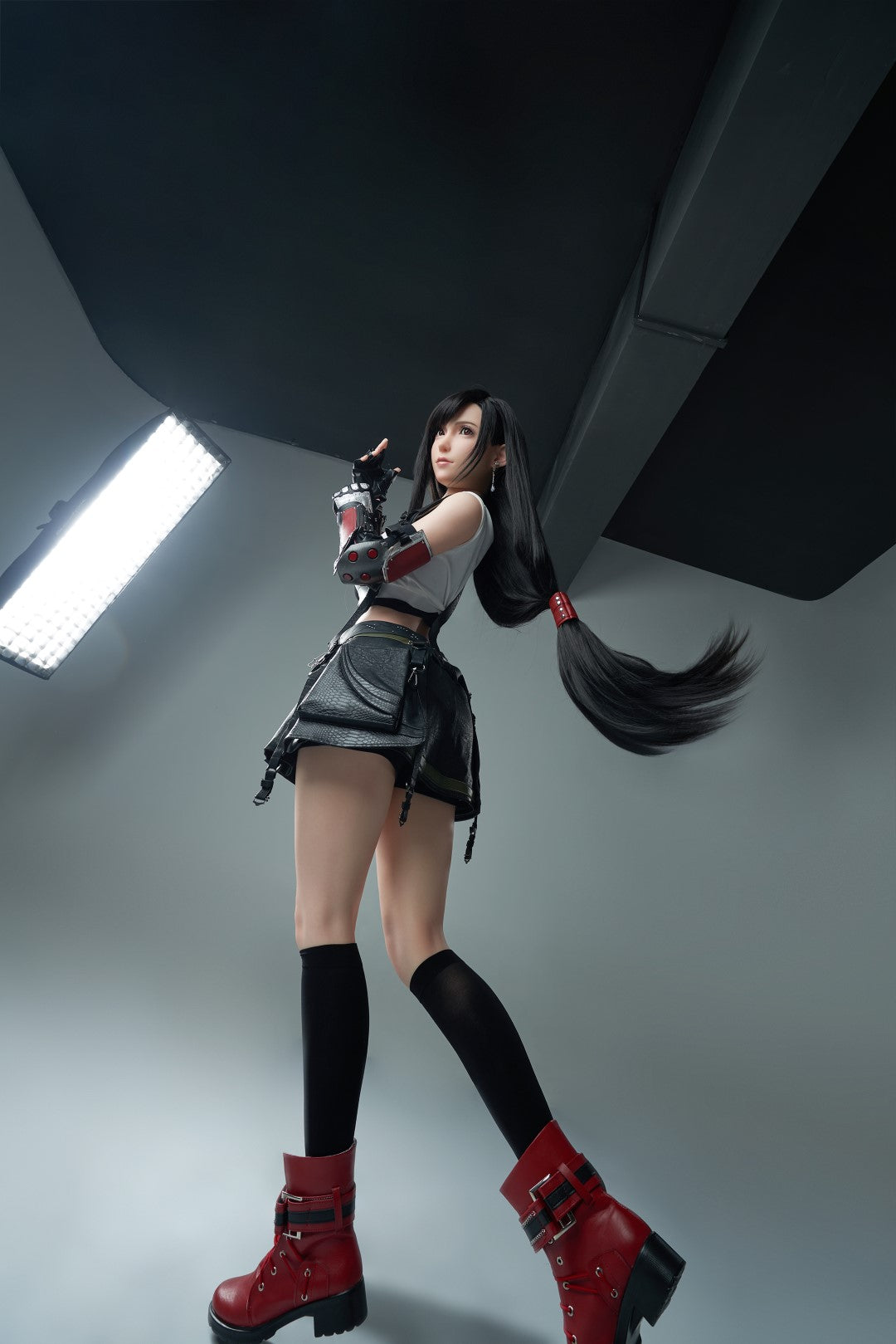 Tifa sexdukke (Game Lady 167 cm D-cup Nr.03 silikone)
